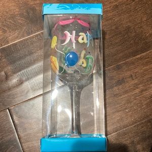 De-Lite hand painted personality HAPPY BIRTHDAY tall stem wine glass NWT